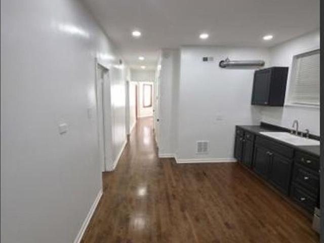Apartment for rent in Chicago Park, Illinois