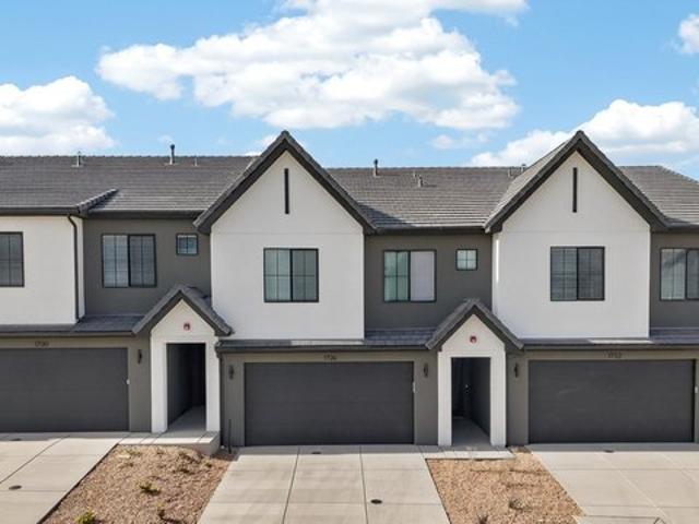 Townhouse for sale in Washington, Utah