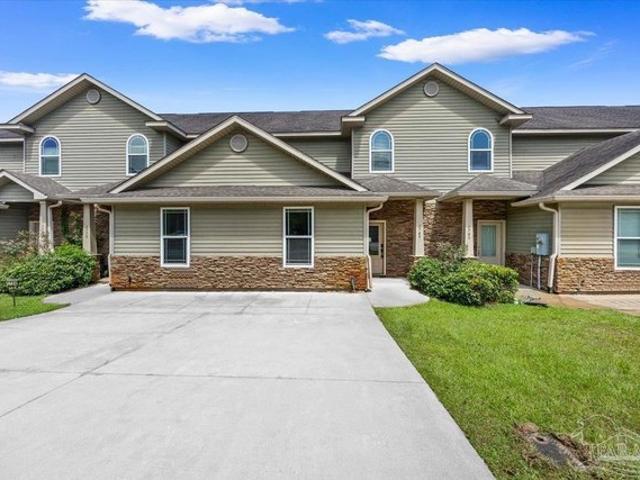 House for sale in Navarre, Florida