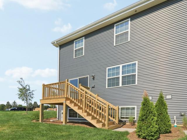 Townhouse for sale in Aurora, Illinois