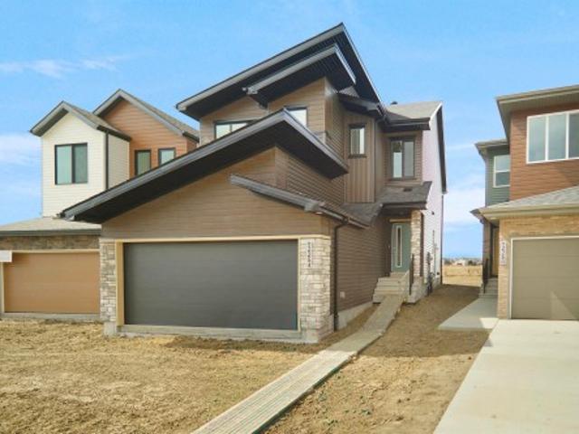 House for sale in Stony Plain, Alberta
