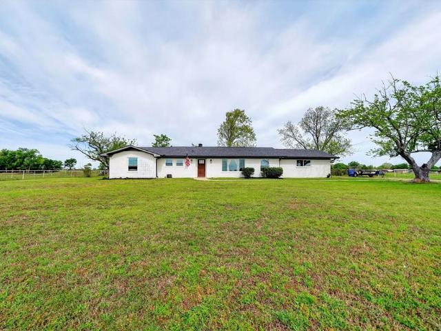 House for sale in Wills Point, Texas
