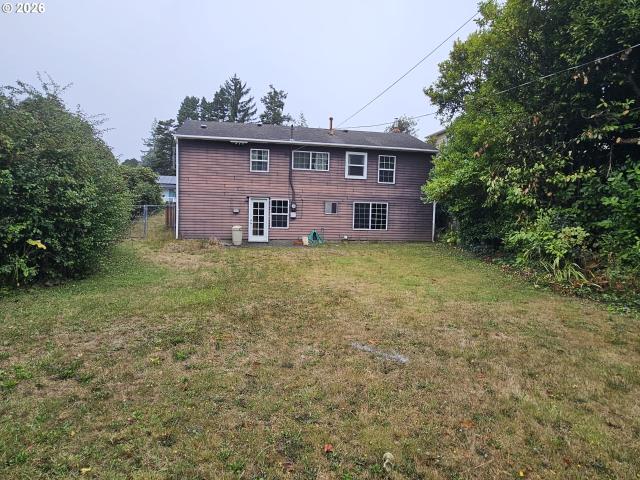 House for sale in Coos Bay, Coos County