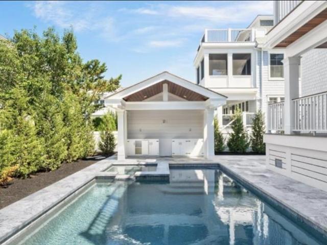House for sale in Avalon, New Jersey
