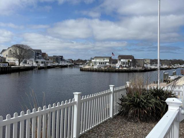 House for sale in Manahawkin, New Jersey