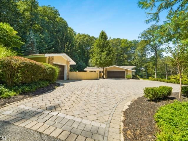 Property for rent in Mendham, New Jersey