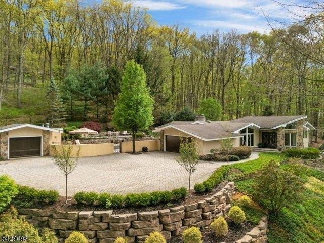 House for sale in Mendham, New Jersey