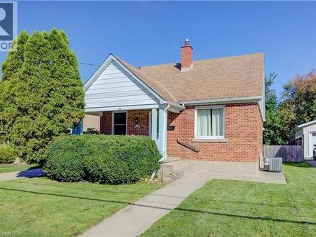 House for sale in Waterloo, Southwestern Ontario