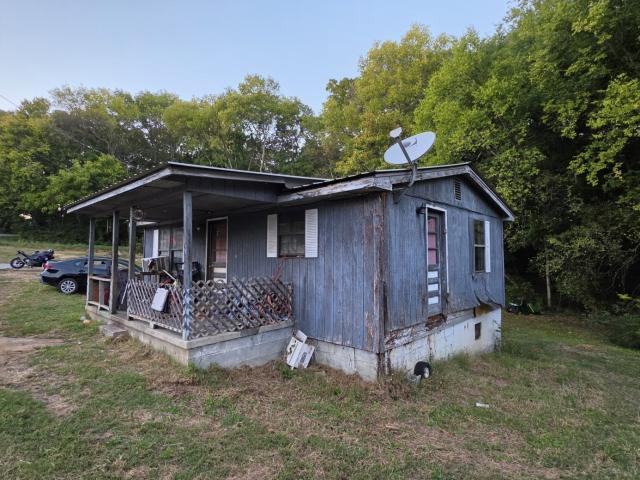 House for sale in Charleston, East Tennessee