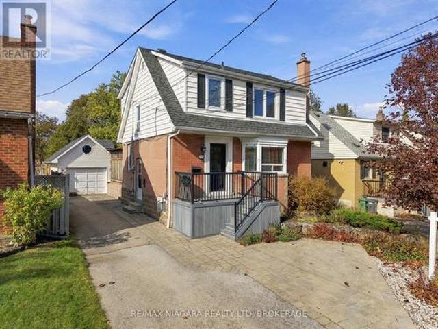 House for sale in Inch Park, Hamilton
