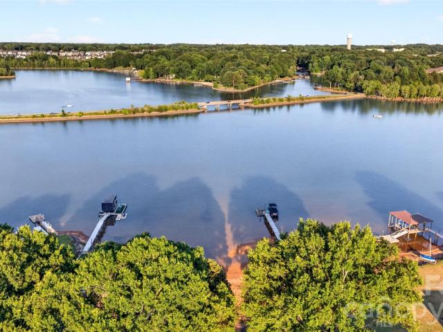 Land for sale in Mooresville, North Carolina