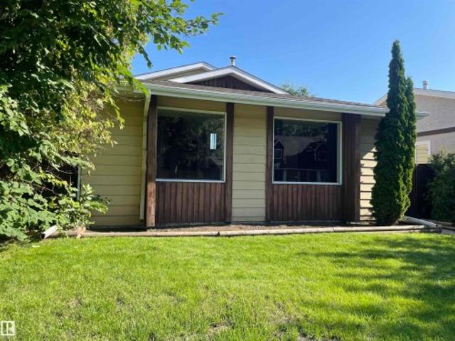 House for sale in Spruce Grove, Alberta