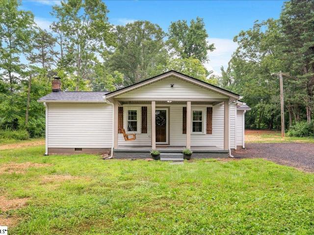 House for sale in Six Mile Run, South Carolina