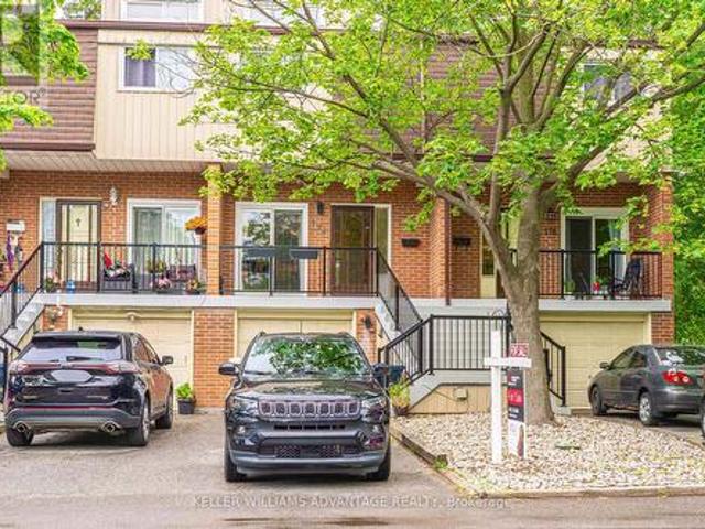 Townhouse for sale in Woburn, Ontario