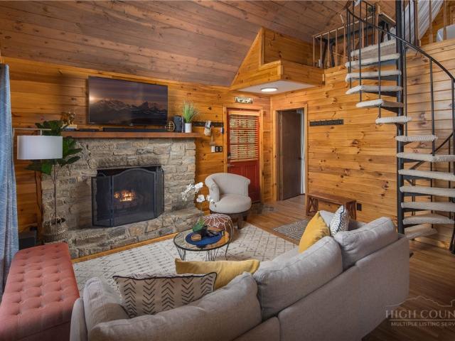 House for sale in Watauga, North Carolina