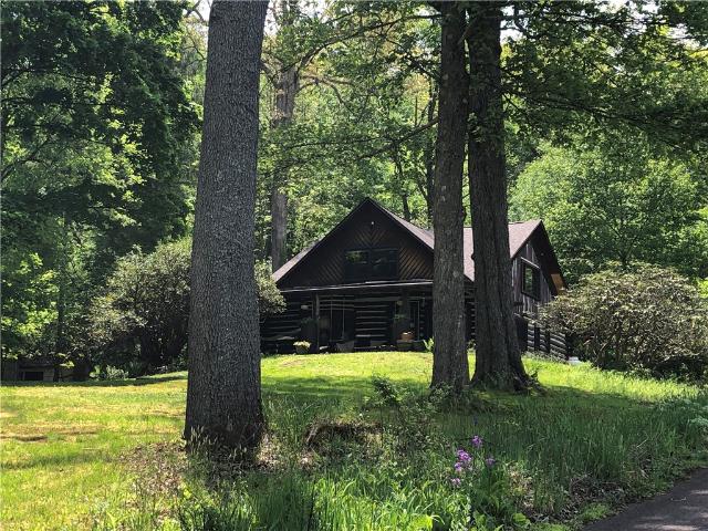 House for sale in Chalk Hill, Pennsylvania