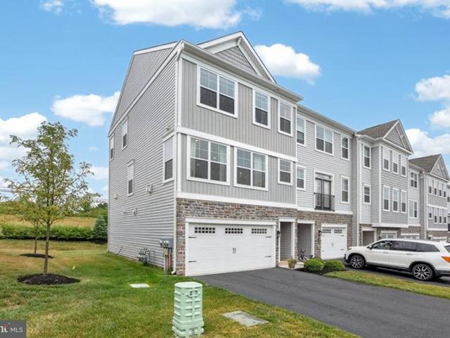 Townhouse for sale in Royersford, Pennsylvania
