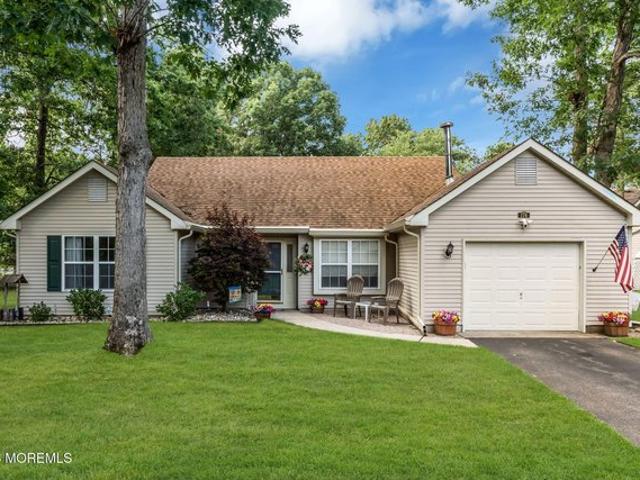House for sale in Whiting, New Jersey