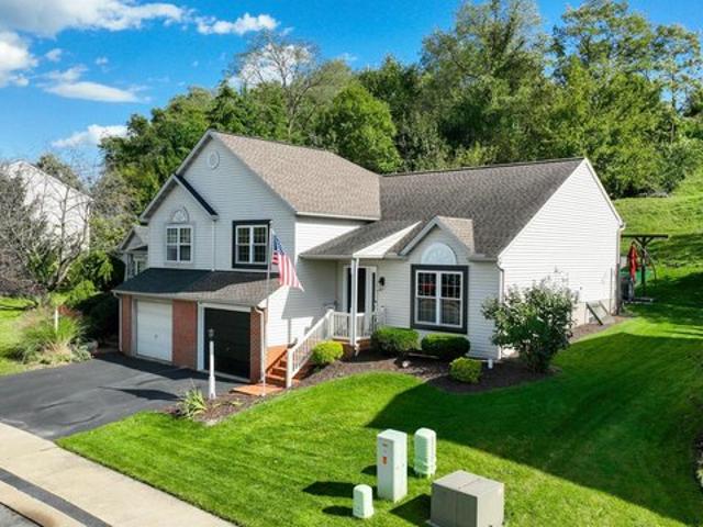 Townhouse for sale in Brickyard, Ephrata