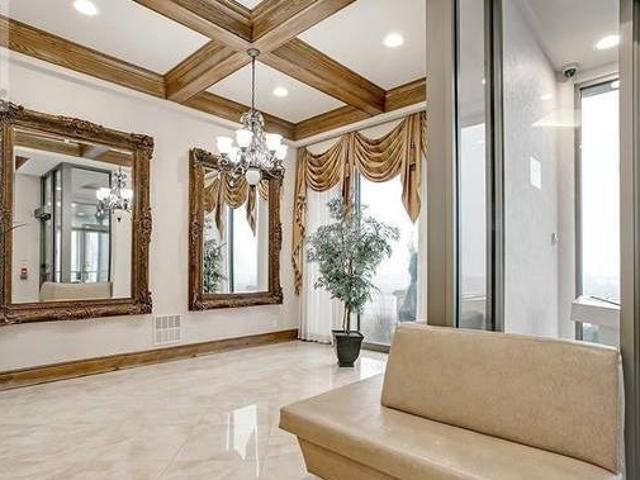 House for sale in Hamilton, Ontario