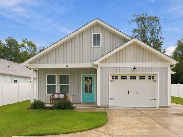 House for sale in Swansboro, Onslow County