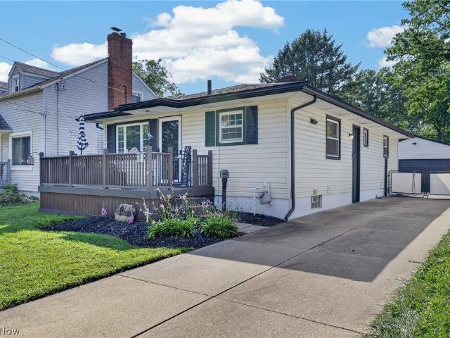 House for sale in Akron, Summit County