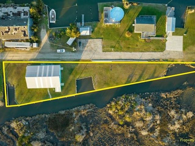 Land for sale in Davis, Carteret County