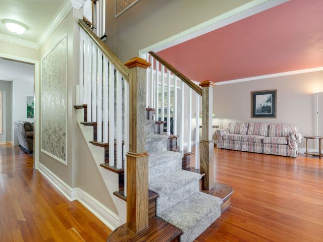 House for sale in Glen Ellyn, Illinois