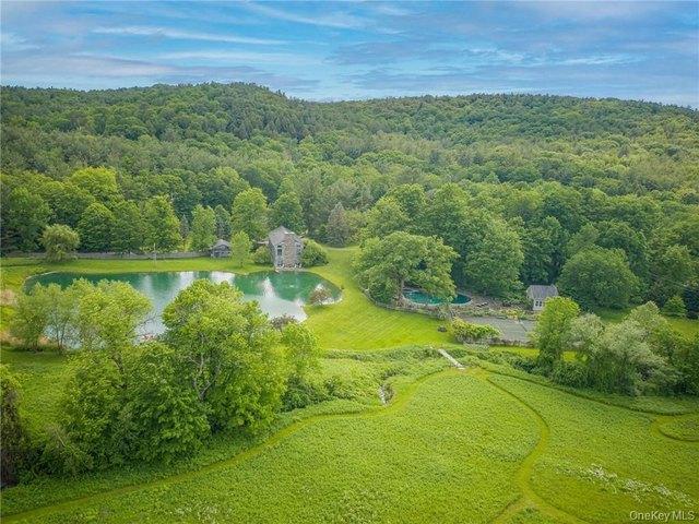 House for sale in Chatham, New York