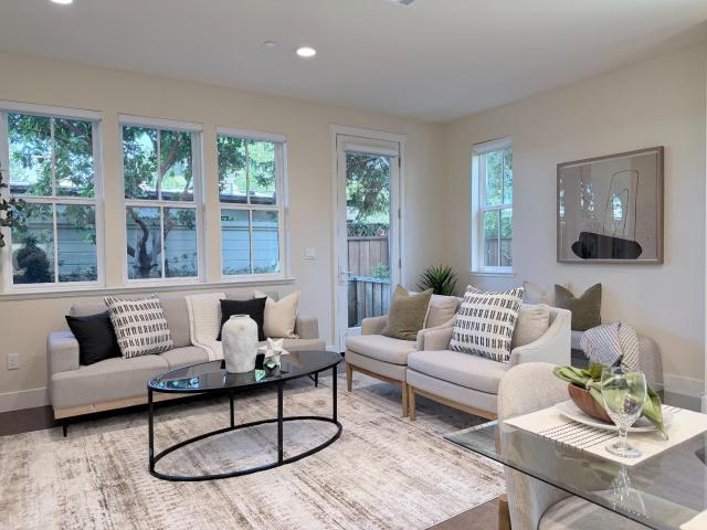 Townhouse for sale in San Mateo, California