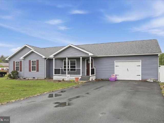 House for sale in Fort Ashby, West Virginia