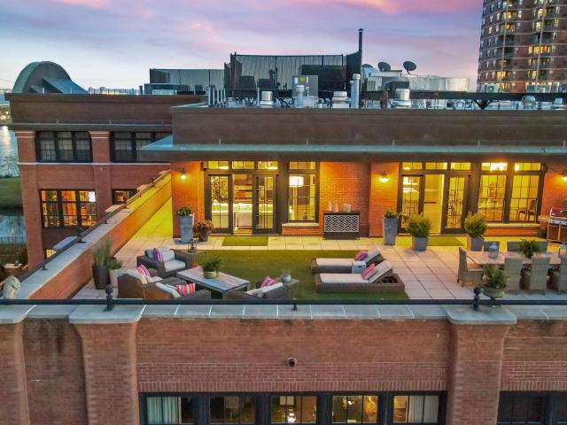 Condo for sale in Hudson, New Jersey