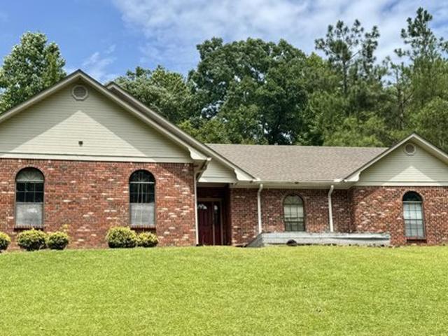 House for sale in Grenada, Mississippi