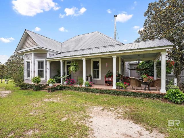 House for sale in Elberta, Alabama
