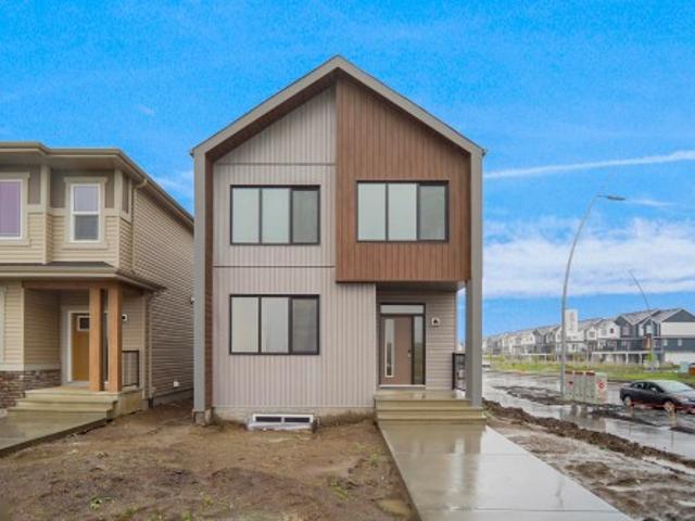 House for sale in Wedgewood, Alberta