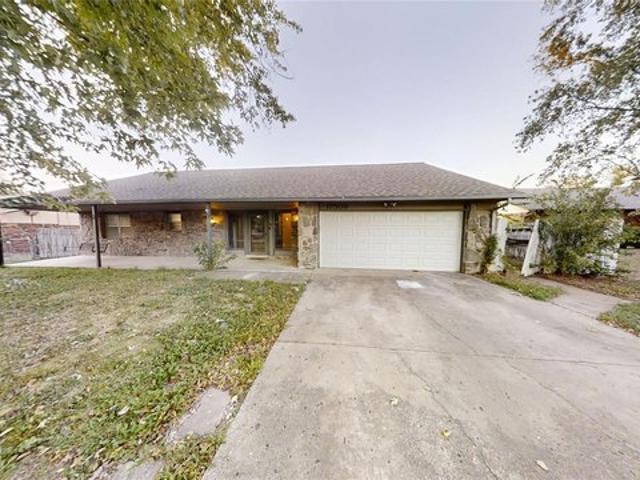House for sale in Owasso, Tulsa County