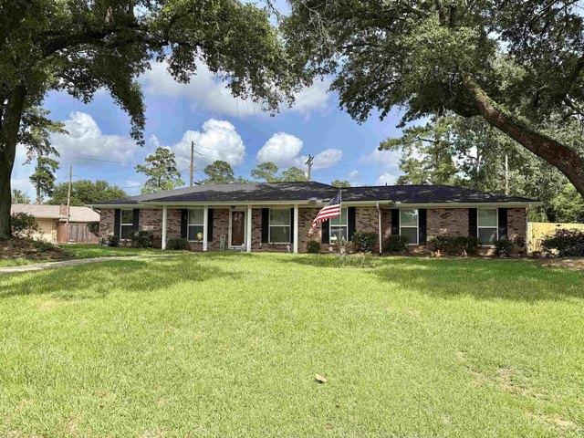 House for sale in Vidor, Texas