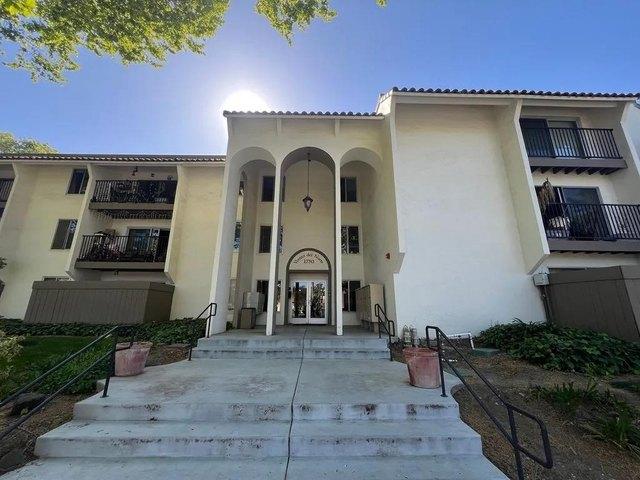 Condo for sale in Santa Clara, California