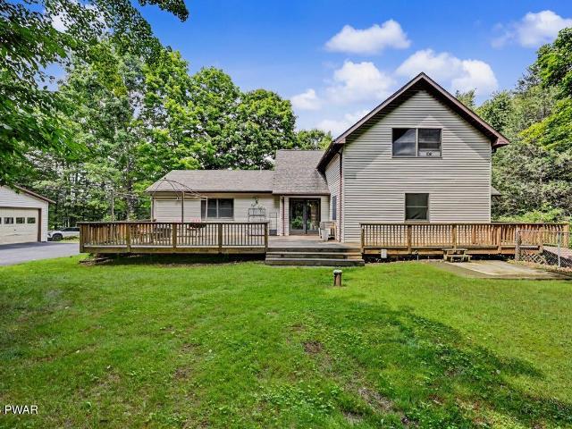 House for sale in Lake Ariel, Pennsylvania