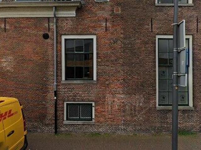Bedrijfspand te huur in Beverwijk, Noord Holland