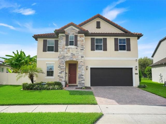 House for sale in Oakland, Florida
