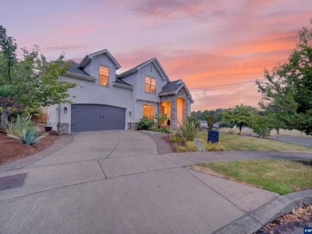 House for sale in Oregonia