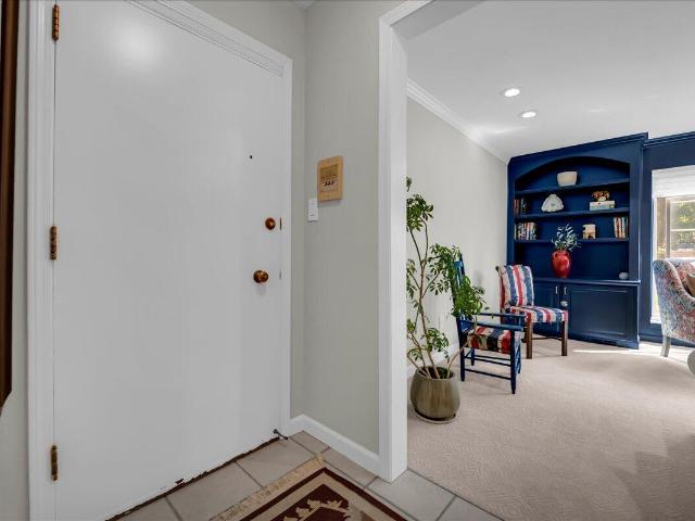 Condo for sale in Bloomfield Hills, Michigan