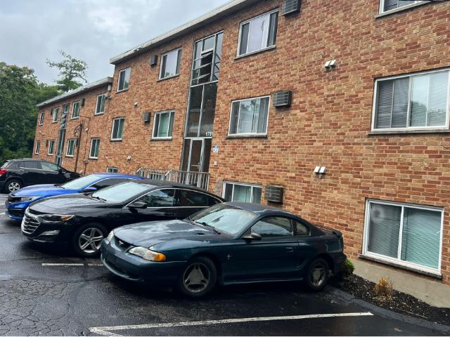 Apartment for rent in Roselawn, Ohio