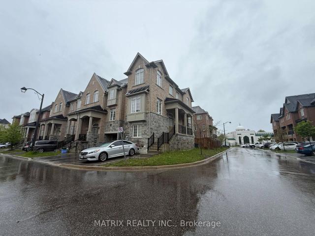 Townhouse for rent in Woburn, Ontario