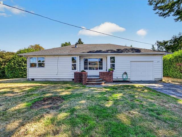 House for sale in Oregonia