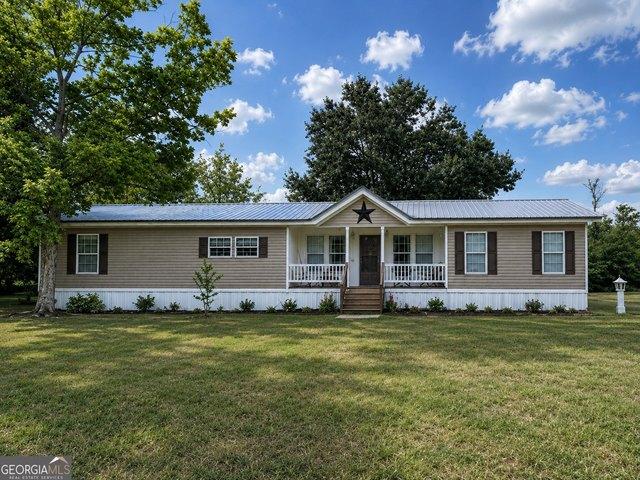 House for sale in Cobbtown, Georgia