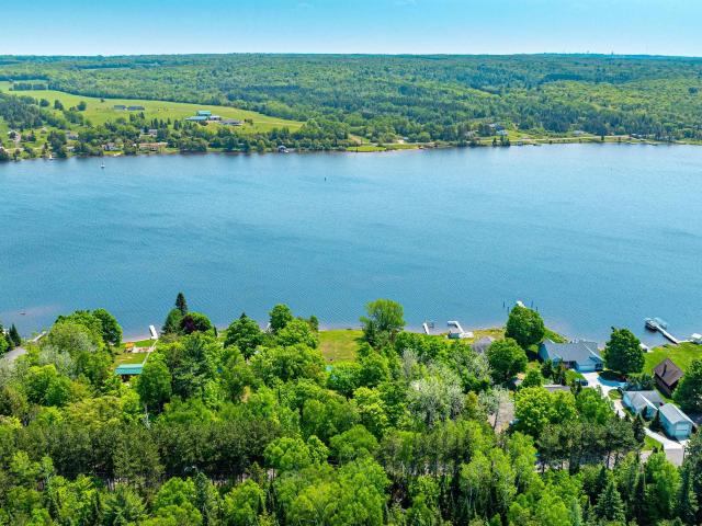 House for sale in Houghton