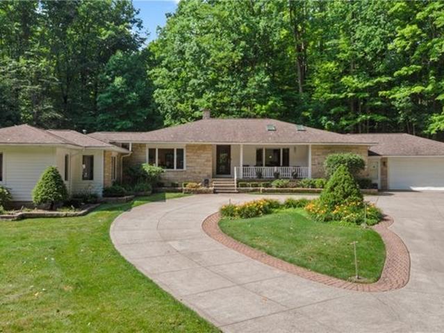 House for sale in Chagrin Falls, Ohio