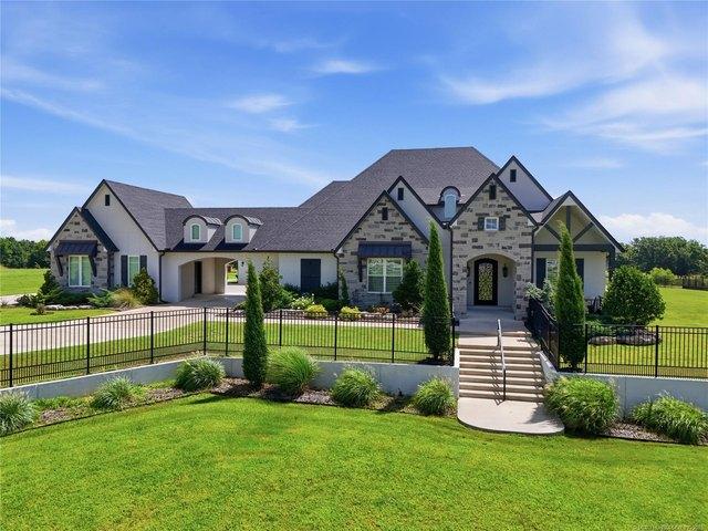 House for sale in Bixby, Oklahoma